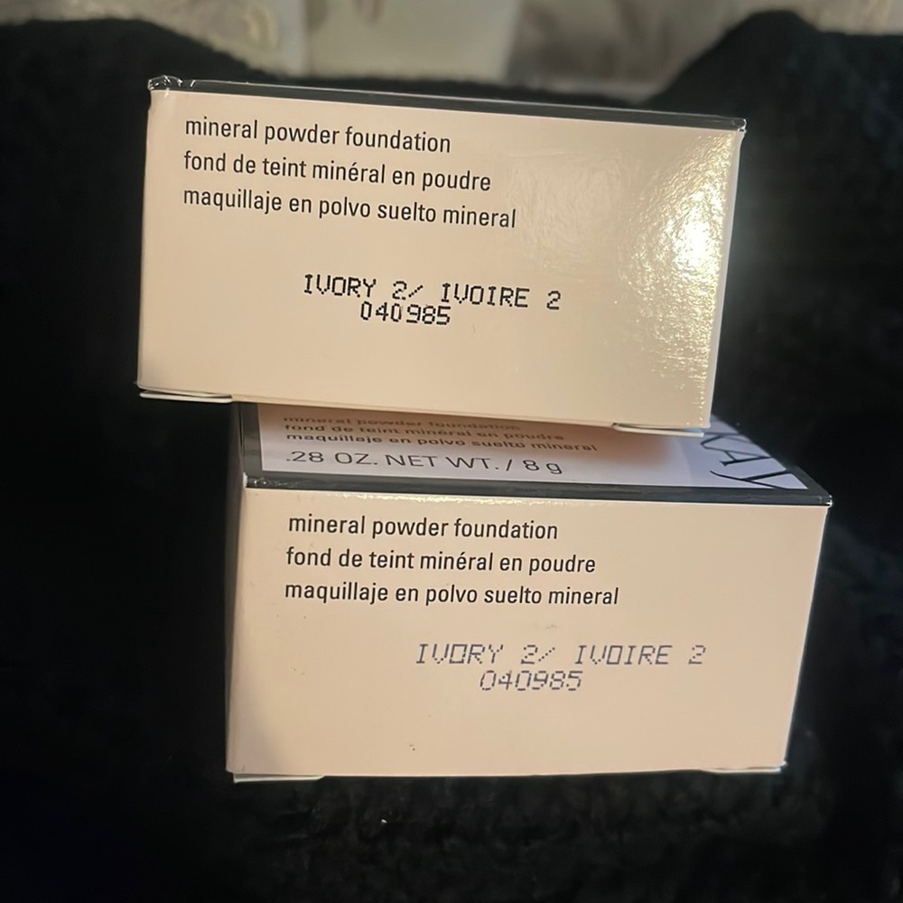 Mary Kay Mineral powder foundation